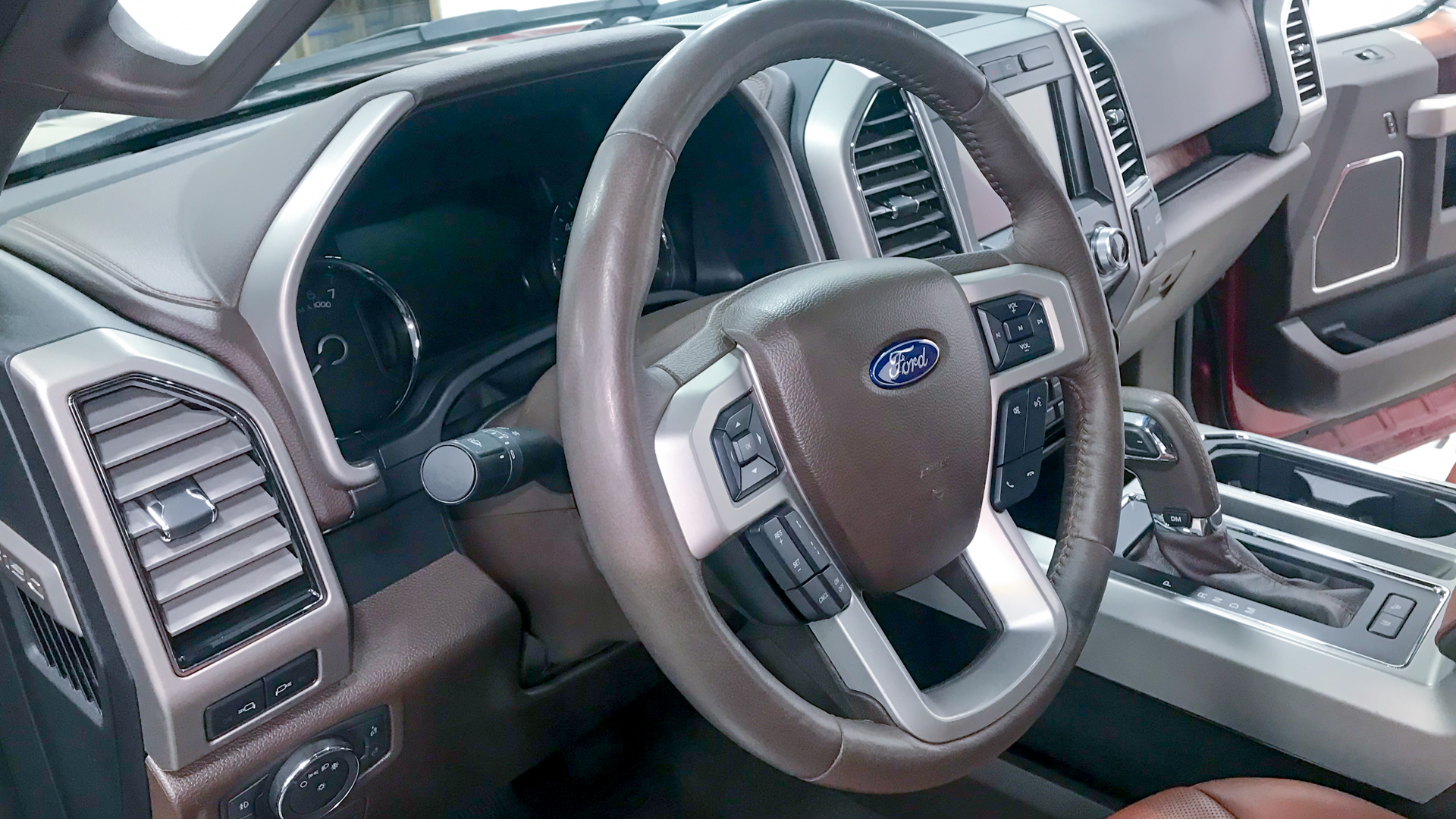 Ford King Ranch Clean Steering Wheel