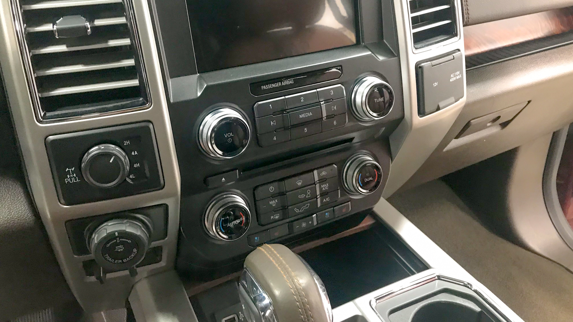 Ford King Ranch Clean Controls