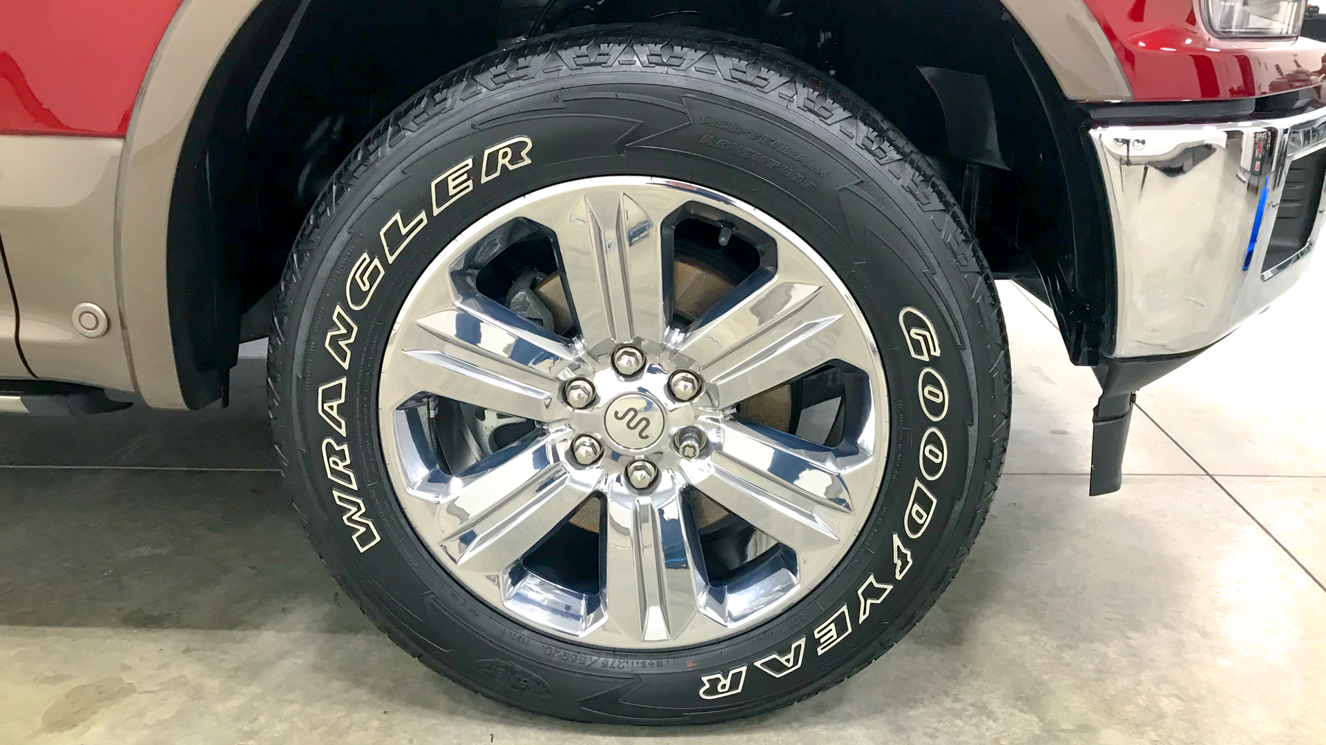 Ford King Ranch Clean Wheel